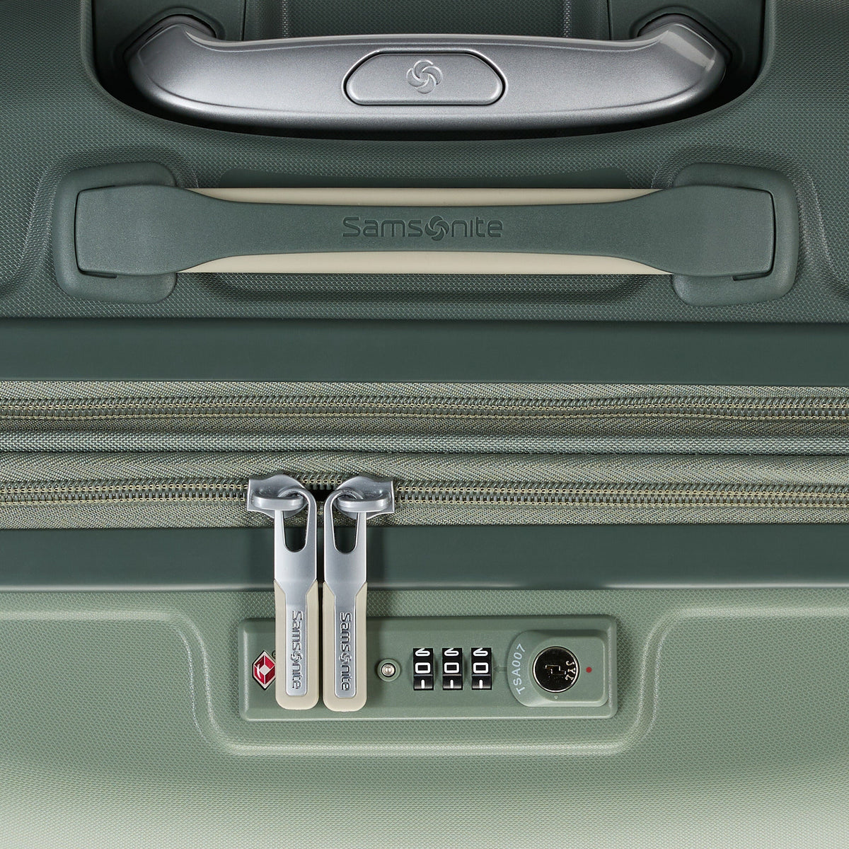 Freeform Carry-On Spinner