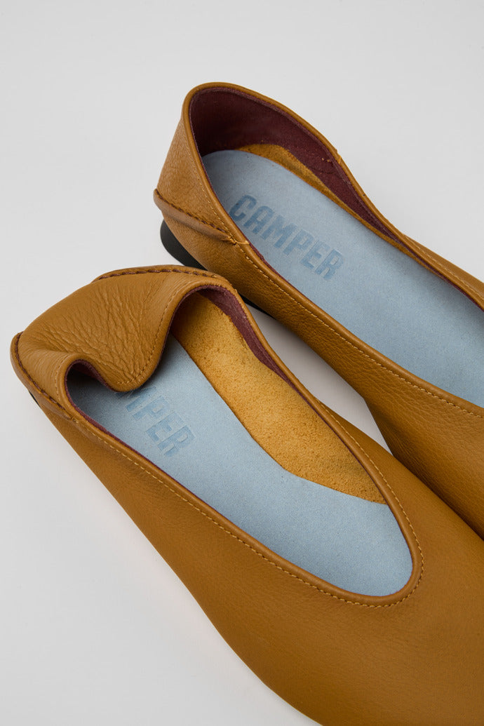 Casi Myra Leather Ballerinas